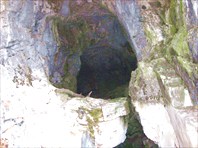 вход в п.Кульдюкская-пещера Кульдюкская